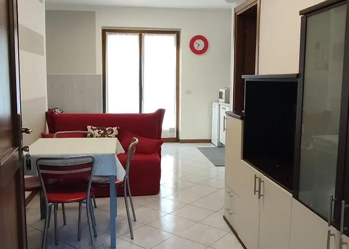 I Girasoli 1 Monolocale A Solo 3 Min Da Tirano Apartmán *